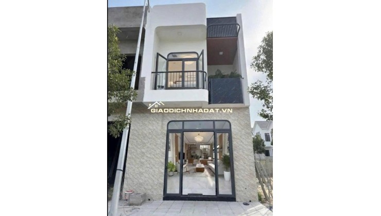  NHÀ PHỐ NGANG 5M - NGAY CỔNG KCN TÂN BÌNH, GẦN CỔNG XANH! 