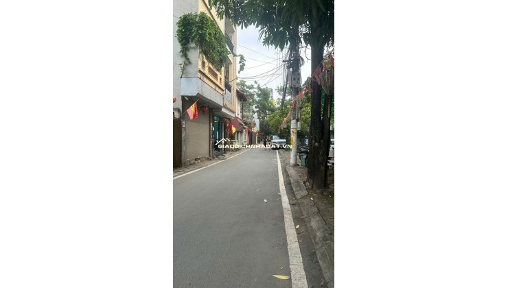 CHỦ BÁN GẤP BÁN NHÀ ĐẸP LAI XÁ 6 TỶ - GẦN QL 32- ĐH THÀNH ĐÔ  - CẠNH Ô TÔ