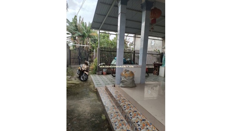 BÁN GẤP NHÀ ẤP LỘC TIỀN, XÃ MỸ LỘC, CẦN GIUỘC, LONG AN, DT 285 M2 SHR CHỈ 2TỶ9. LH:0909357553.