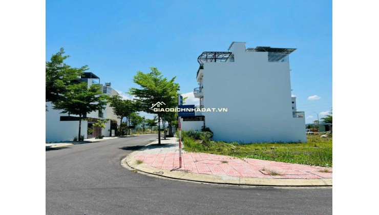 Cần bán gấp lô đất 70m2, Phước Hòa, sổ sẵn, hỗ trợ bank