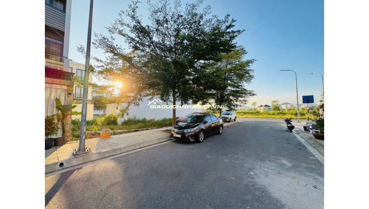 Cần bán gấp lô đất 70m2, Phước Hòa, sổ sẵn, hỗ trợ bank