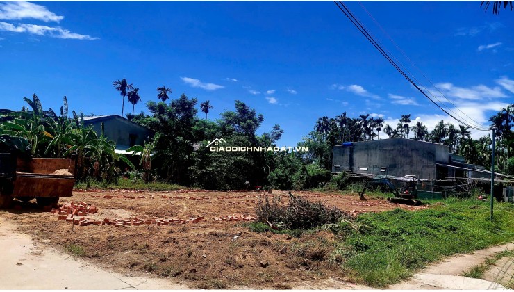 Chính chủ cần bán nhanh 3 lô đất liền kề siêu đẹp, oto ra vào thông thoáng, giá tốt có thương lượng