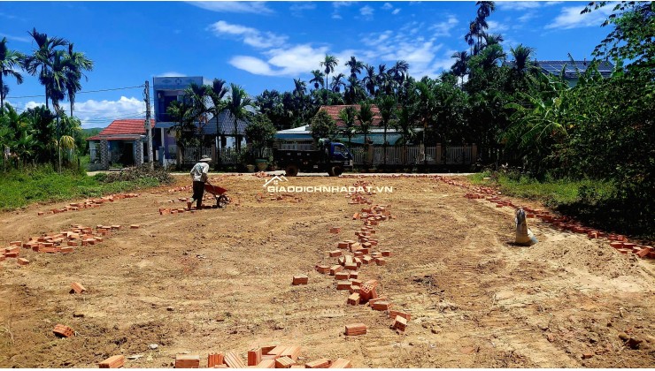 Chính chủ cần bán nhanh 3 lô đất liền kề siêu đẹp, oto ra vào thông thoáng, giá tốt có thương lượng
