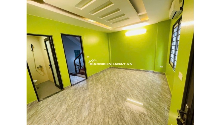 Bán nhà ngõ phố vip Ba Đình – DT 62m2 NHỈNH 9 Đồng
