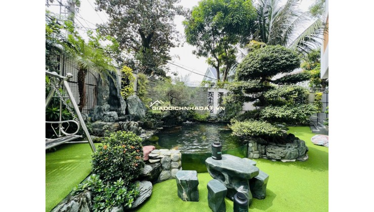  Bán Biệt Thự Cao Cấp gần KDL Bến Xưa với 700m² Sử Dụng , Hầm Xe - 5PN | Giá Thương Lượng