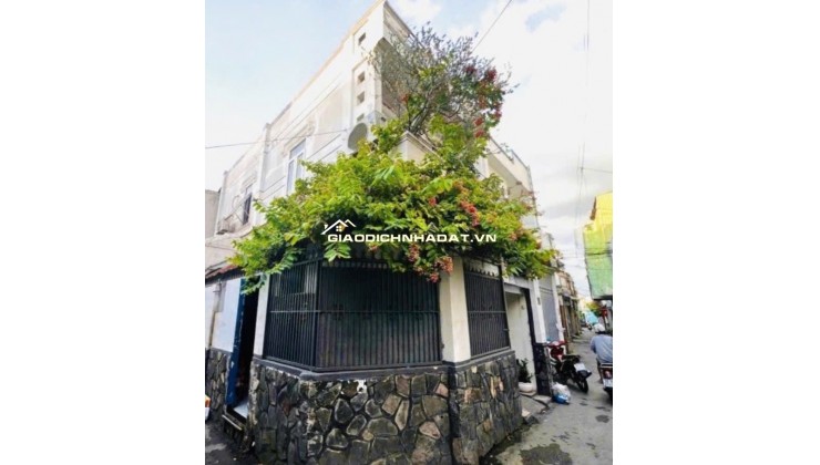 Nhà 2 mặt thoáng 2 tầng - hoàn công đủ - ngang 5.8. lh:0966856870