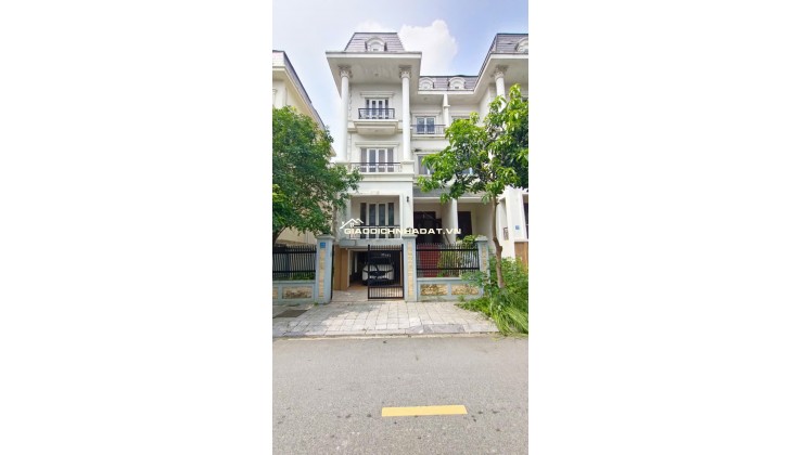 CHO THUÊ CĂN HỘ TẦNG 4 (2PN, 100M2) TẠI KĐT MỚI LIDECO THỊ TRẤN TRẠM TRÔI. 6.8TR/TH. LH:0971928881