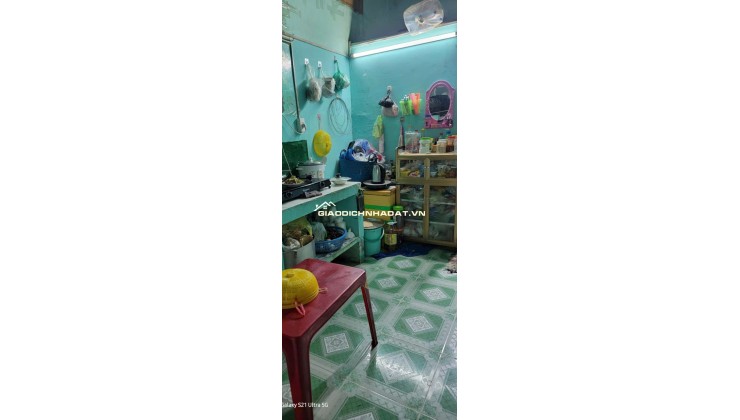 Bán nhà cấp 4 suốt có 1 gác gỗ ngay trung tâm Đầm Sen Q11