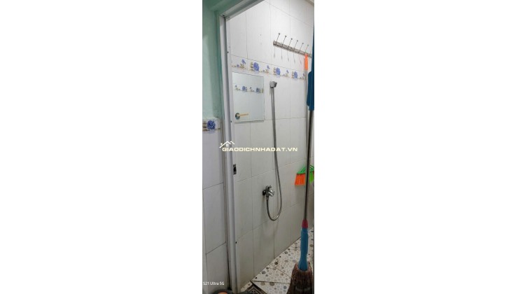 Bán nhà cấp 4 nhỏ xinh nở hậu L ngay trung tâm Đầm Sen Q11