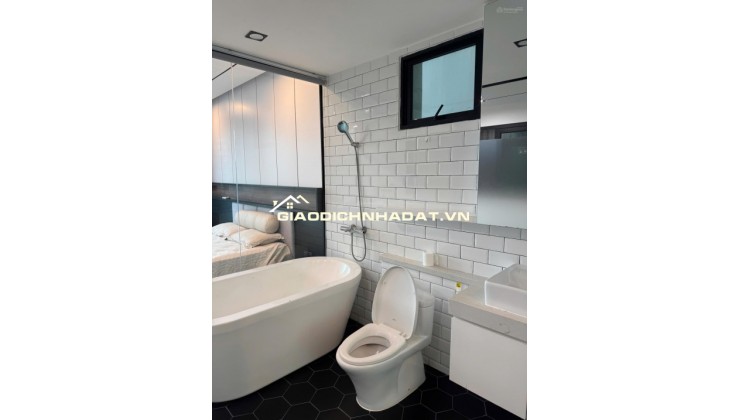 Chính chủ cần bán gấp Duplex hiếm tại Feliz En Vista - 103m2, full nội thất cao cấp