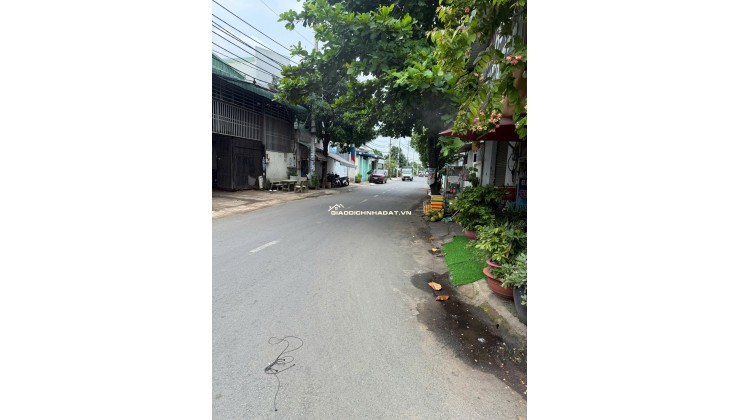 Sang Nhượng Quán 2 mặt tiền Ao Đôi, Bình Hưng Hòa, Bình Tân