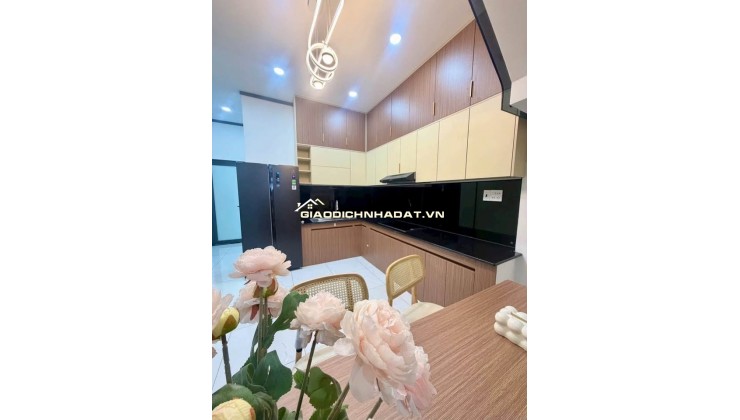 Nhà Chính Chủ Hồ Văn Cống 120m², Sân Trước Ô Tô, Sân Sau 10m, Giá Chỉ 2Tỷ1