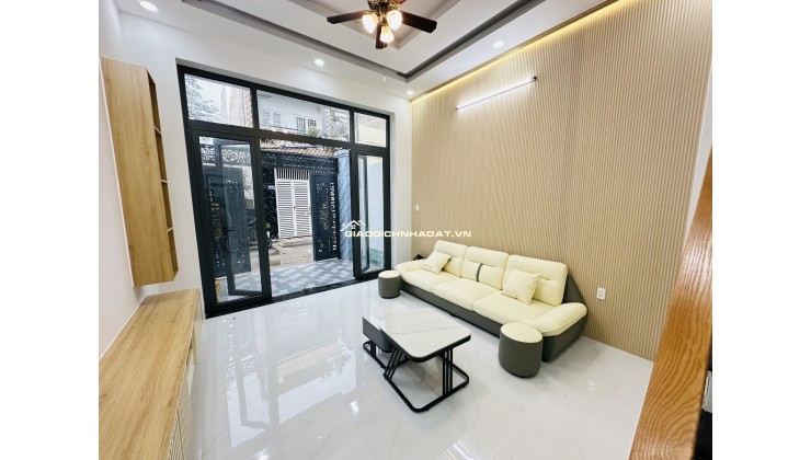 LÒ LU NHÀ MỚI LUNG LINH – 3 TẦNG – 4 PHÒNG NGỦ – HẺM XE HƠI – VỊ TRÍ CỰC ĐỈNH 3 CĂN RA MẶT TIỀN LÒ LU