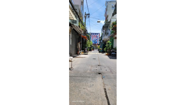 Bán nhà cấp 4 nhỏ xinh nở hậu L ngay trung tâm Đầm Sen Q11