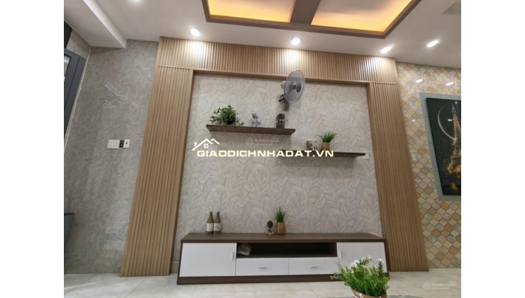 Siêu phẩm 5 tầng MTKD Mễ Cốc - ngay cầu kênh ngang số 2 - 6PN - Nhỉnh 8 tỷ