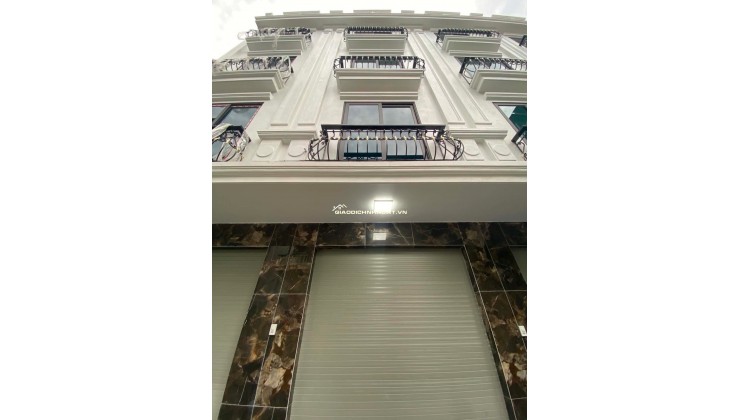 Nhà Đẹp Giang Xá Trôi 32m - 5 Tầng ô tô 50m - Không Quy Hoạch 4ty7
