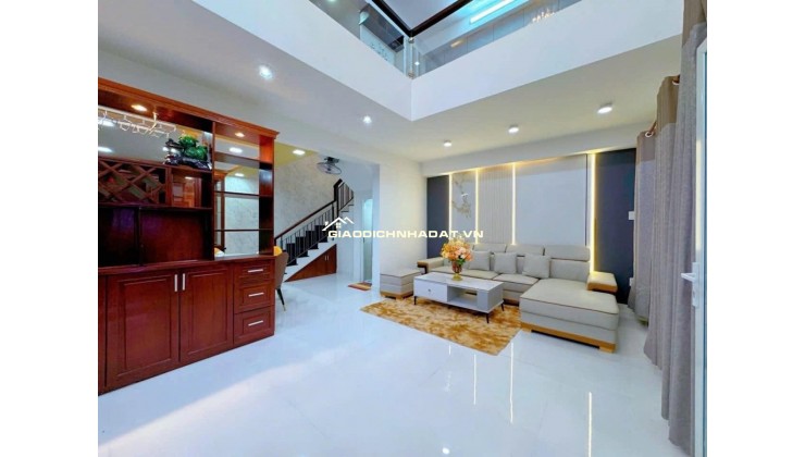 BÁN NHÀ BÙI QUANG LÀ – 5 TẦNG – Ô TÔ THÔNG – FULL NỘI THẤT