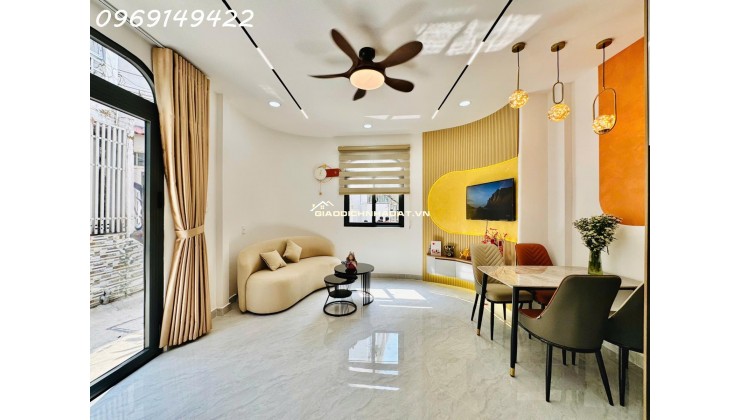 SIÊU PHẨM MỚI ĐẸP 2 MẶT TIỀN HẺM XE HƠI 7 CHỖ TỚI NHÀ -  2 TẦNG - DTSD 50M2. NHỈNH 5TY