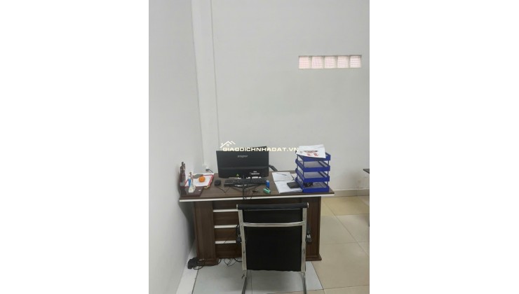 CHO THUÊ MẶT BẰNG KINH DOANH TẦNG 1 - DT120M2 - 15TR/TH Lh:0906960289 - 0878242424.
