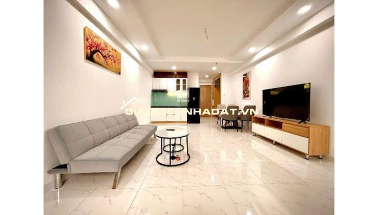 Căn hộ view hồ bơi gần làng đại học, khu công nghiệp