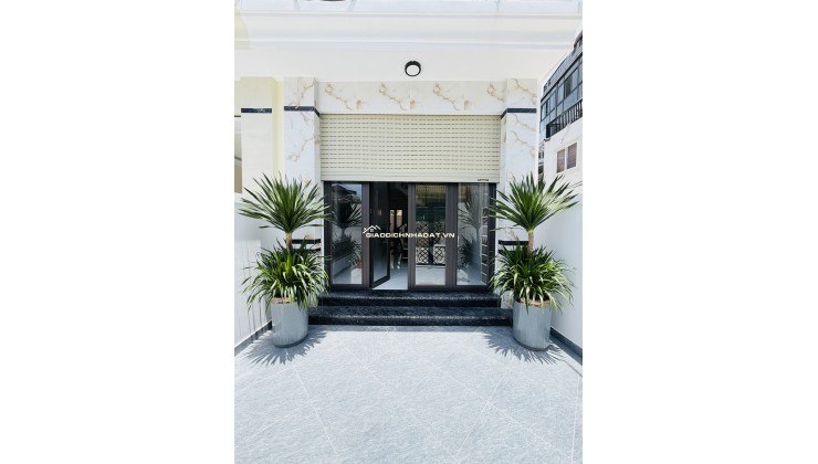 Nhà đẹp gần Vinhomes Imperia Hồng Bàng 4 tầng full nội thất, ô tô đõ cửa