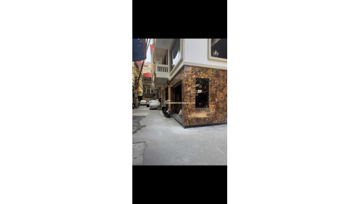 BÁN NHÀ 7 TẦNG, GÓC 3 MẶT ĐƯỜNG, SỐ 4 NGÕ 521 NGUYỄN TRÃI. LH:0393111533 HOẶC 0934306688.