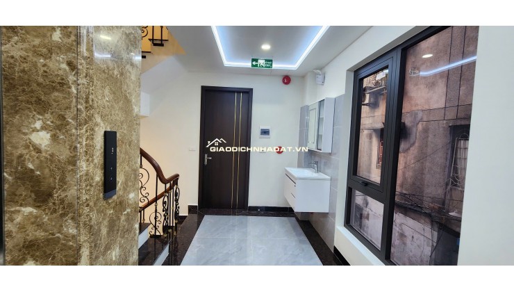 BÁN NHÀ 7 TẦNG, GÓC 3 MẶT ĐƯỜNG, SỐ 4 NGÕ 521 NGUYỄN TRÃI. LH:0393111533 HOẶC 0934306688.