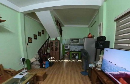 Nhà Đẹp Cổ Nhuế 40m 3 tầng - Ko Quy Hoạch - Giá Hợp Lý - Ở Luôn  6ty