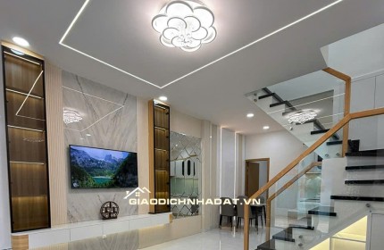 SIÊU PHẨM KẾ BÊN ĐẦM SEN, HXH CÁCH 1 CĂN RA MT – 40M2 - 6TỶ LH:0965547748.