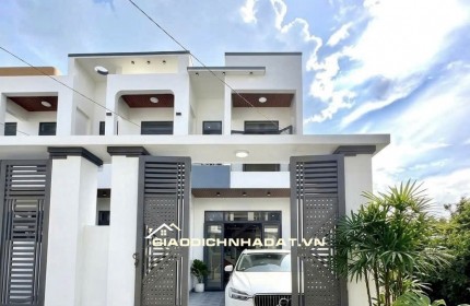 NHÀ LẦU GẦN CỔNG 11 Biên Hoà - SỔ HỒNG HOÀN CÔNG ĐẦY ĐỦ - CHỈ 800TR SỞ HỮU NGAY
