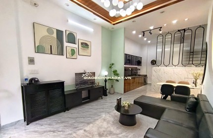 SIÊU PHẨM 4 TẦNG - CẦU NGUYỄN TRI PHƯƠNG QUẬN 8 GIÁP QUẬN 5 - TẶNG FULL NỘI THẤT - NHỈNH 7 TỶ TL