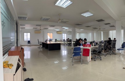 Văn phòng gần sân bay với 176m2 mỗi tầng, tìm đâu xa tại trung tâm Tân Bình