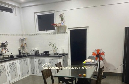 Bán nhà gần chợ Liên Nghĩa, Đức Trọng 105m2, đang có thu nhập 8 triệu/tháng