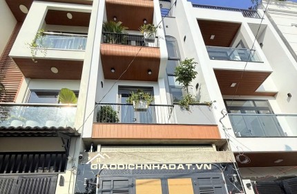 Nhà mặt phố tại Thạnh Xuân 25 TPHCM