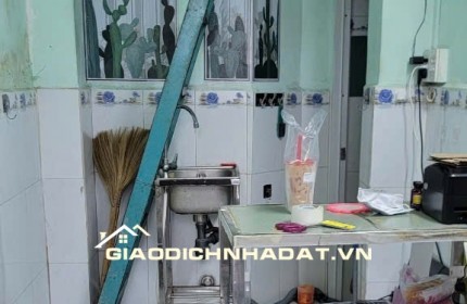 Bán nhà cấp 4 nhỏ xinh nở hậu L ngay trung tâm Đầm Sen Q11