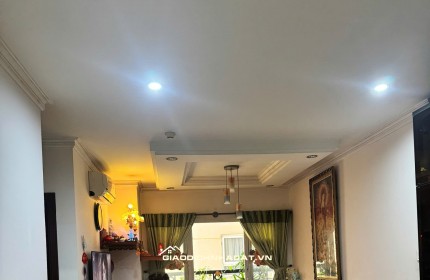 Bán căn hộ 2PN 2WC 90m2 chung cư Phúc Yên Quận Tân Bình