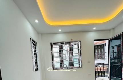 Nhà Đẹp Di Trạch Ô tô Đỗ Cửa 42m - 5 Tầng ko quy hoạch - Giá tốt gara ô tô 6ty6