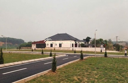Bán lô đất hơn 200t mặt đường nhựa ápfan tại Lạc Thủy Hòa Bình