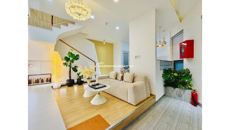 NHÀ ĐẸP GÒ VẤP - SÁT ĐẠI HỌC CÔNG NGHIỆP