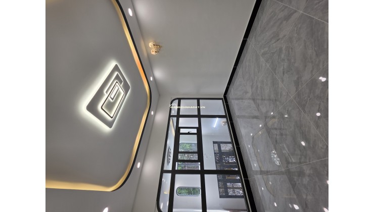 CHÍNH CHỦ CẦN BÁN NHÀ MẶT TIỀN 80M² TÂN XUÂN, SHR , 5.2 TỶ. LH:0909635789.