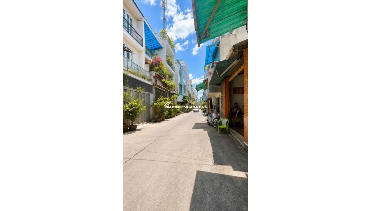 VỊ TRÍ VÀNG CƯ XÁ PHÚ BÌNH Q11 - HXH THÔNG - KỀ ĐẦM SEN - 3 TẦNG BTCT - 48M²