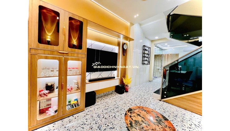 NHÀ ĐẸP GÒ VẤP - HẺM XE HƠI NGAY CHỢ THẠCH ĐÀ