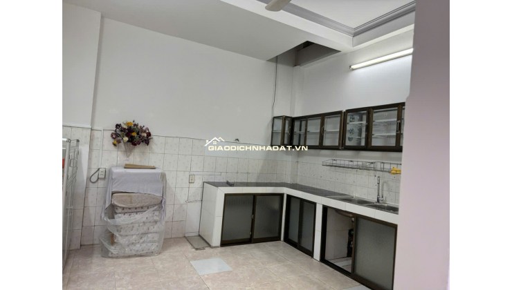 BÁN HOẶC CHO THUÊ NHÀ 2B/5 ĐƯỜNG SỐ 10, PHƯỜNG PHÚ LÂM TP.HCM. LH: 0938358990, 0908535558