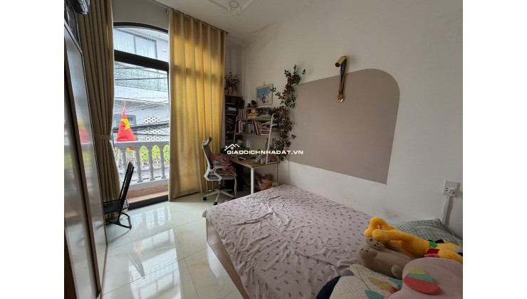 BÁN NHÀ 237/33/10 PHẠM VĂN CHIÊU, GÒ VẤP. HẺM THÔNG 3M, SHR, 3,7 TỶ. LH:0983552799.