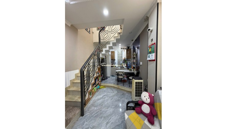 BÁN NHÀ 237/33/10 PHẠM VĂN CHIÊU, GÒ VẤP. HẺM THÔNG 3M, SHR, 3,7 TỶ. LH:0983552799.