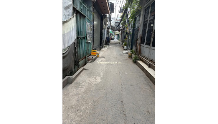 BÁN NHÀ 237/33/10 PHẠM VĂN CHIÊU, GÒ VẤP. HẺM THÔNG 3M, SHR, 3,7 TỶ. LH:0983552799.