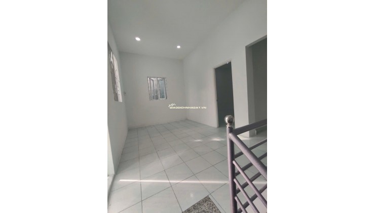 Bán nhà 5 tầng Tân Thới hiêp q12 5,5 x 19 [ 7,4 tỳ] HXH 8 m
