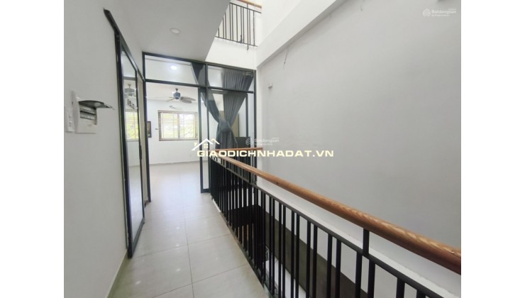 Bán nhà riêng 100m2 tại Bình Hưng, Hồ Chí Minh, đẹp, nhiều tiện ích chỉ 10,5 tỷ