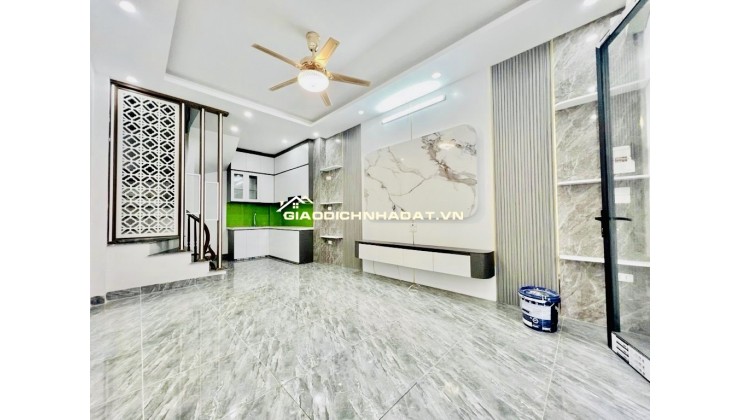 Bán Nhà 5 Tầng Biên Giang, Mặt Tiền 5,1M, Kinh Doanh Tốt , 35M², 2 Xe Tải Tránh