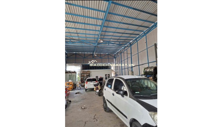 Bán nhà xưởng kinh doanh hay ở đều tốt, sát bờ sông Sài Gòn